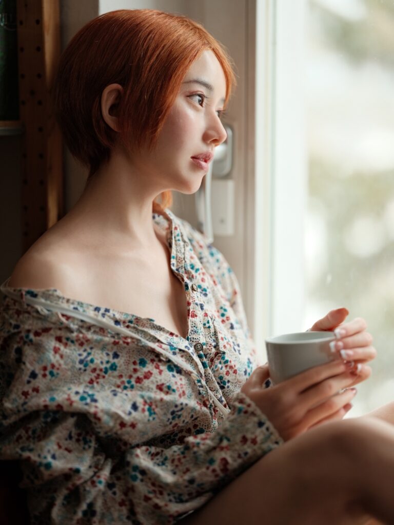 Hanako – Puppenfotografie von Poppy Photo